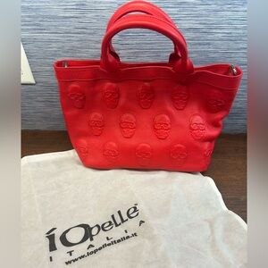 IO PELLE ITALIA SKULL EMBOSSED LEATHER SHOULDER BAG TOTE NWT red $695